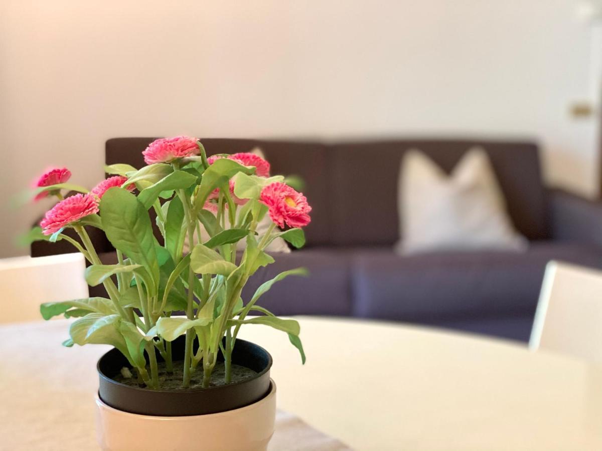 Jolly Apartments Sirmione Luaran gambar