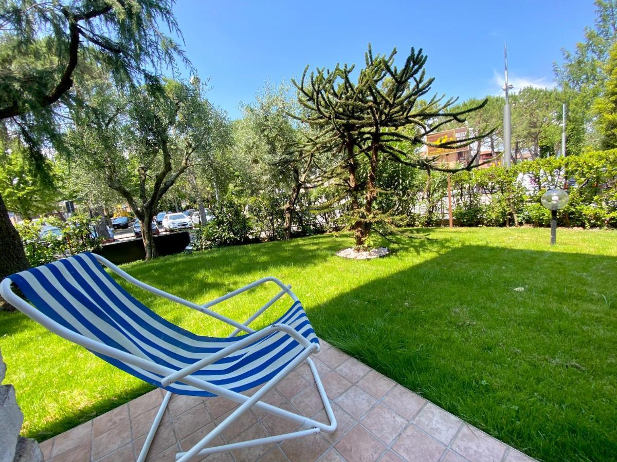 Jolly Apartments Sirmione Luaran gambar