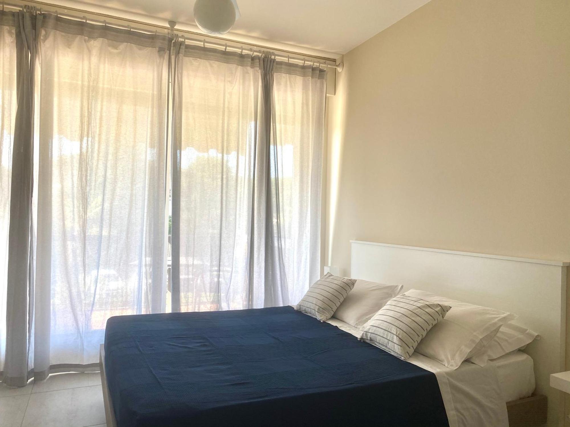 Jolly Apartments Sirmione Bilik gambar