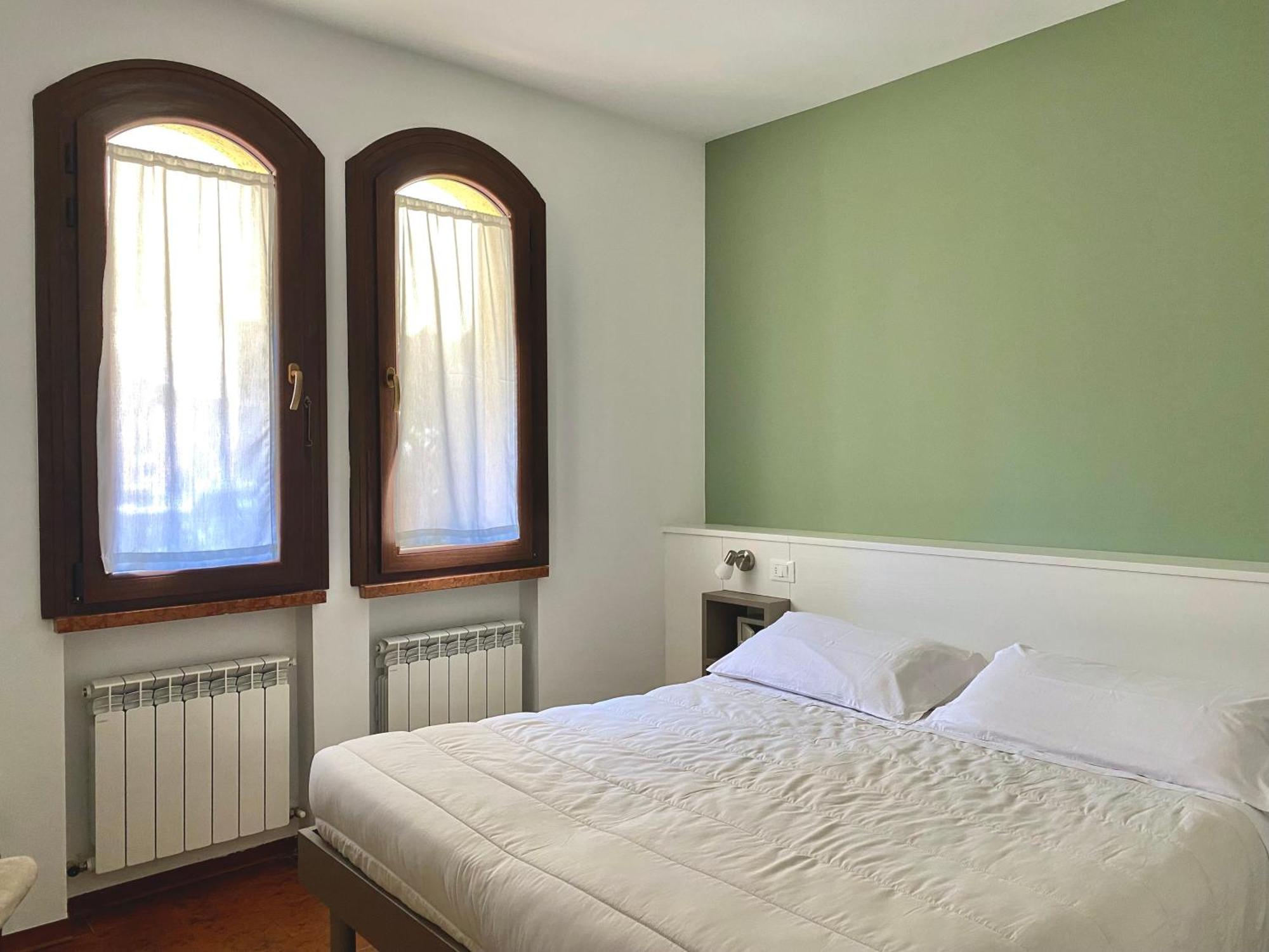 Jolly Apartments Sirmione Luaran gambar